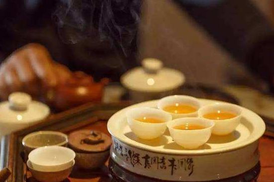 茶的三個禮儀，茶的禮儀小知識