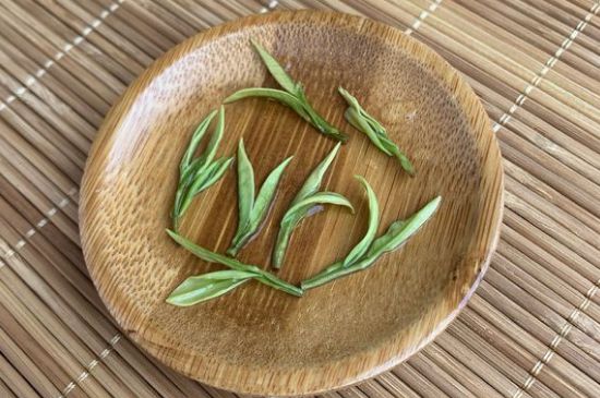 安吉白茶夏天怎么保存，安吉白茶能冷凍儲(chǔ)存嗎？