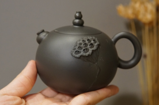 廣西欽州坭興陶可以泡多種茶嗎，坭興陶是一壺一茶嗎?