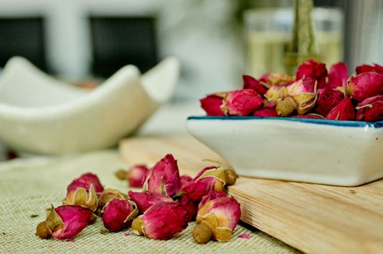 干玫瑰花泡水放幾顆，玫瑰花泡水一次放幾朵？