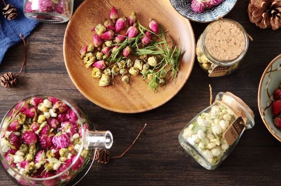 茉莉花和什么在一起喝好，茉莉花喝什么茶搭配？