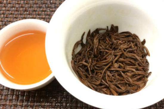 新茶和陳茶的區(qū)別，新茶和陳茶的介紹