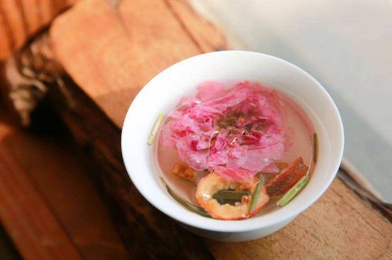 玫瑰花的最佳搭配，喝玫瑰花茶搭配什么喝好？