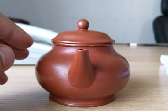 大紅袍和朱泥哪個好，為什么不能買大紅袍壺