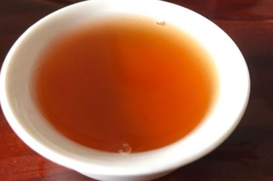 正山小種喝起來苦澀有點(diǎn)酸對(duì)嗎，正山小種發(fā)酸有害嗎