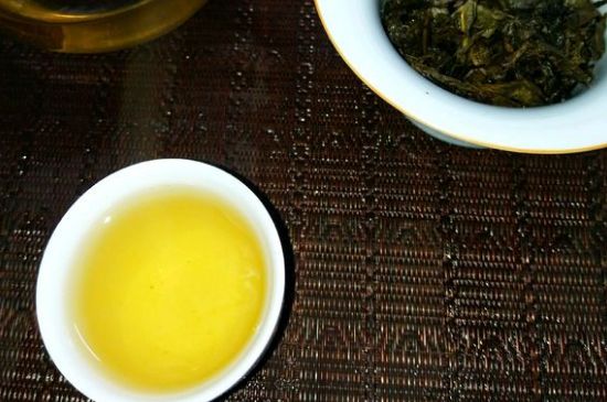 一天什么時候喝黑茶最好，喝黑茶一天最佳時間和季節(jié)