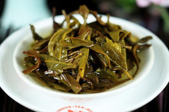 茯磚茶與普洱茶哪個好，茯茶和普洱茶口味區(qū)別