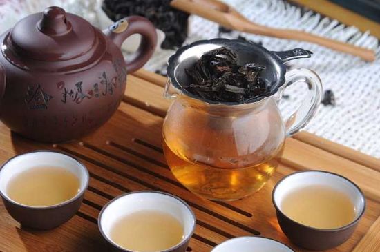 母樹大紅袍給誰喝了，為什么母樹大紅袍叫三棵六株？