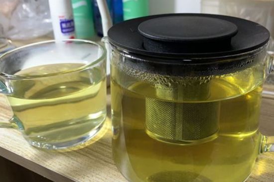 綠茶陳茶和新茶區(qū)別，綠茶怎樣區(qū)分新茶和陳茶