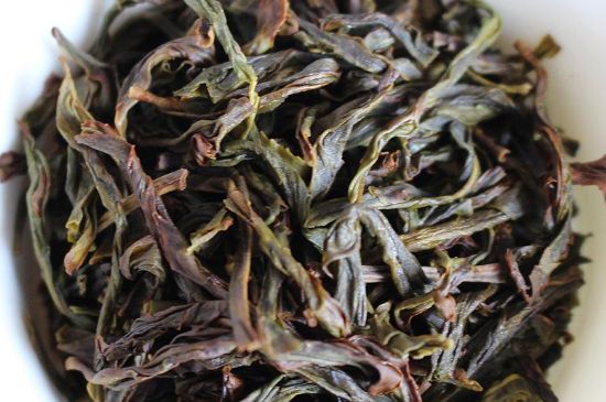 蜜蘭香和鴨屎香區(qū)別，鳳凰單樅鴨屎香vs蜜蘭香圖片對比