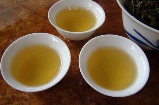 鴨屎香特點(diǎn)介紹，鳳凰單叢茶鴨屎香的口感和來歷