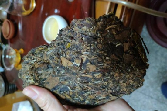 7年壽眉和2年白牡丹哪個(gè)好，老白茶壽眉與白牡丹的口感區(qū)別