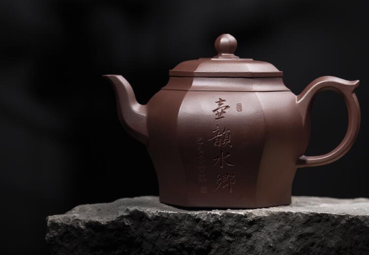 紫砂壺哪個地方最出名，什么樣的紫砂壺最好